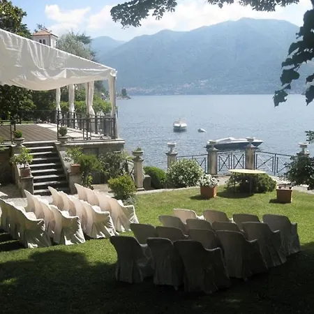 Sleeps 17 With Pool Air Con And Wifi *