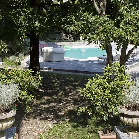 Sleeps 17 With Pool Air Con And Wifi *