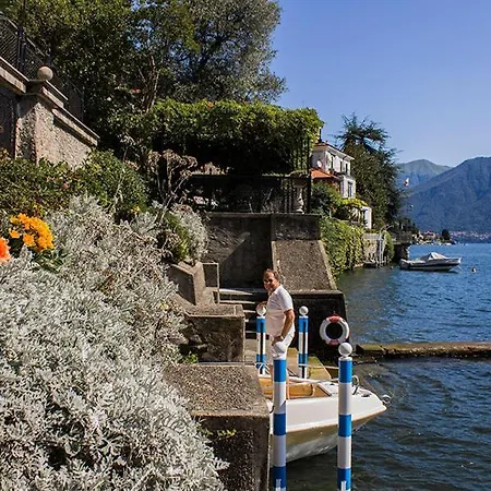 Sleeps 17 With Pool Air Con And Wifi Villa Moltrasio
